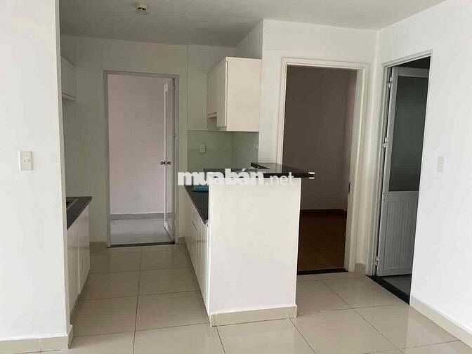 cho thuê căn hộ 3PN2wc, 94m2 nhà trống , c/c melody residences giá tốt