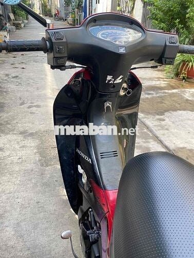 EM KẸT TIỀN CẦN BÁN XE FU2 9CHỦ