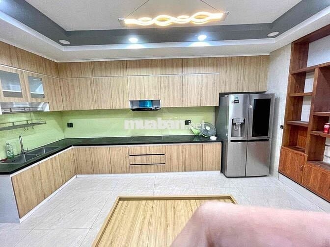 Chính chủ cho thuê ngắn hạn dài hạn CHDV mới Full NT ở Phạm Văn Chiêu