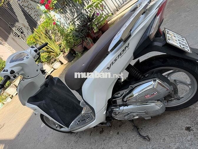 Honda Vision 2016 màu Trắng