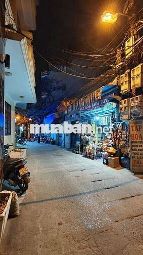 LÔ ĐẤT VÀNG PHẠM VĂN ĐỒNG 75M2-MT 6.7M-NGÕ THÔNG ÔTÔ TRÁNH-KINH DOANH