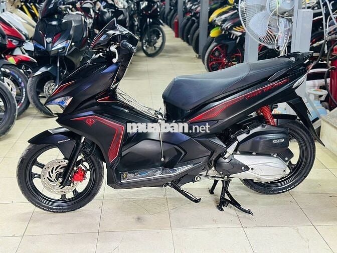 XE MÁY THỊNH PHÁT - AIR BLADE125 ĐEN NHÁM ĐỜI CHÓT