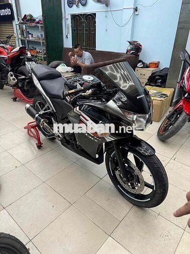 Honda CBR250 nhập thái chính chủ biển 70