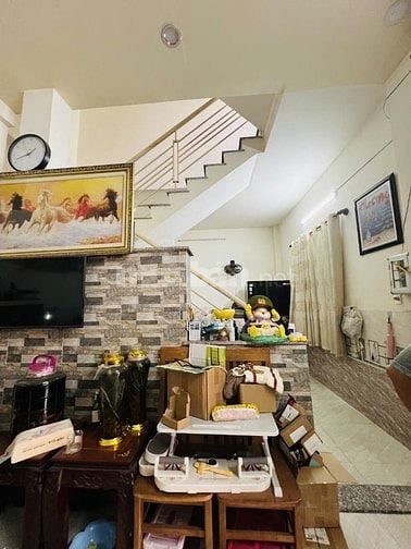 Giảm 200tr, bán 6.6 Tỷ, Lô Góc 3 mặt tiền đường Lê Văn Khương, Q.12