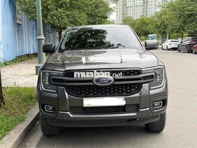 Ford Ranger 2023 Xám 26000 km