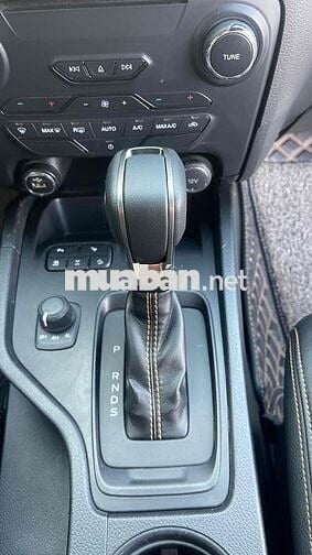 Ford Ranger Wildtrak moden 2021 Trắng 27000 km