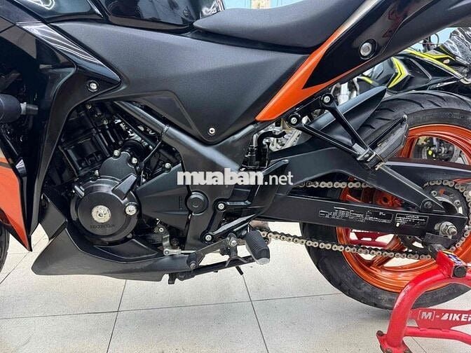 Honda CBR250R 2013 nhập Thái chính chủ biển 70