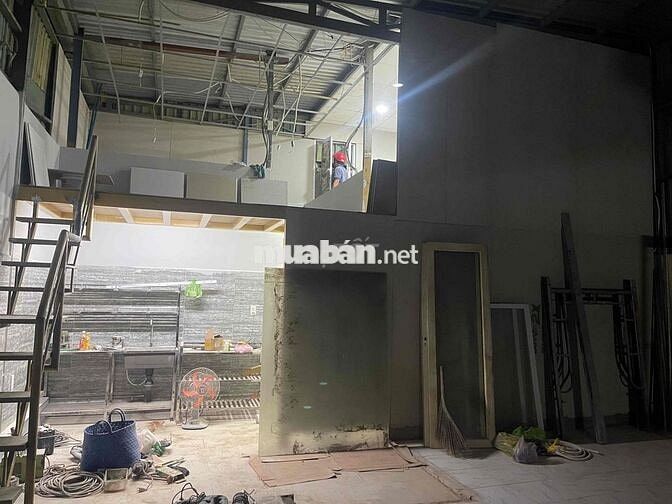 Cho thuê nhà kho 225m, 2 PN, đường Tam Bình thành phố Thủ Đức