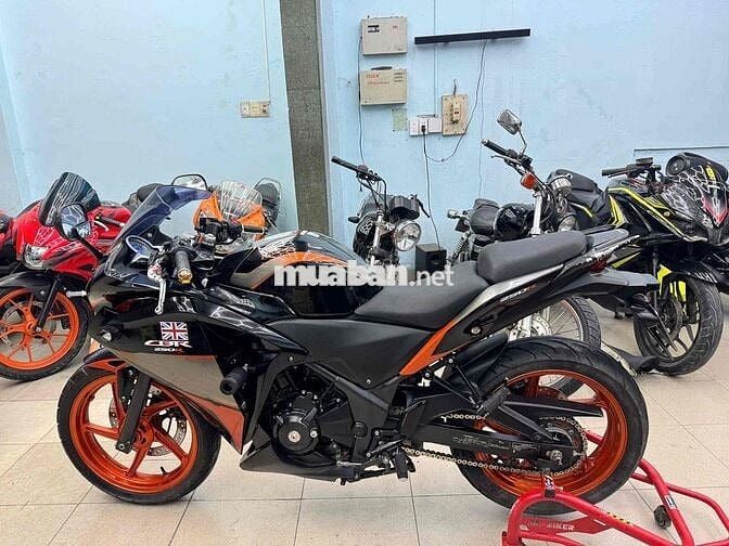 Honda CBR250R 2013 nhập Thái chính chủ biển 70