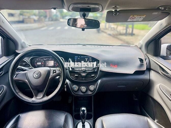 VinFast Fadil Plus 2021 - Màu trắng - 2v3km