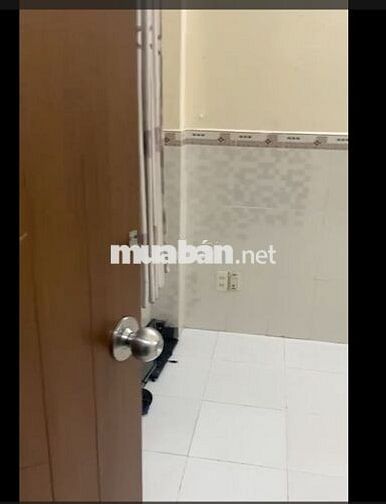 Phòng trọ gần phan xích long, gần chợ, siêu thị và các khu trung tâm.