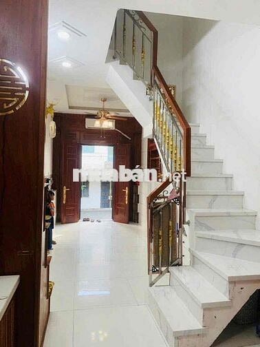 Cho Thuê Nhà Hẻm Xe Tải -Phạm Văn Chí-Quận 6