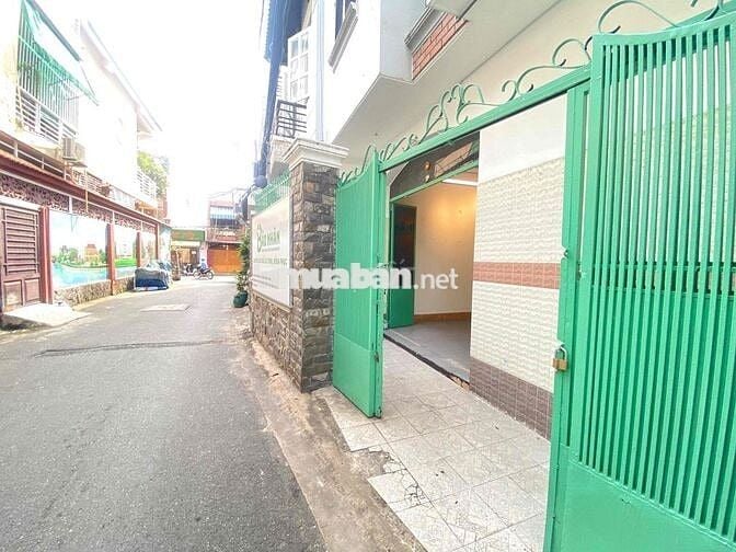 Cho Thuê tầng trệt riêng biệt. Hẻm xe Tải, wc riêng có HHMG