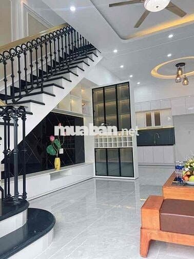 nhà đẹp Hiệp Thành, 1 trệt 1 lầu mới 100% (Sân xe hơi 7 chỗ, 3p.ngủ…)