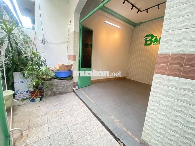 Cho Thuê tầng trệt riêng biệt. Hẻm xe Tải, wc riêng có HHMG