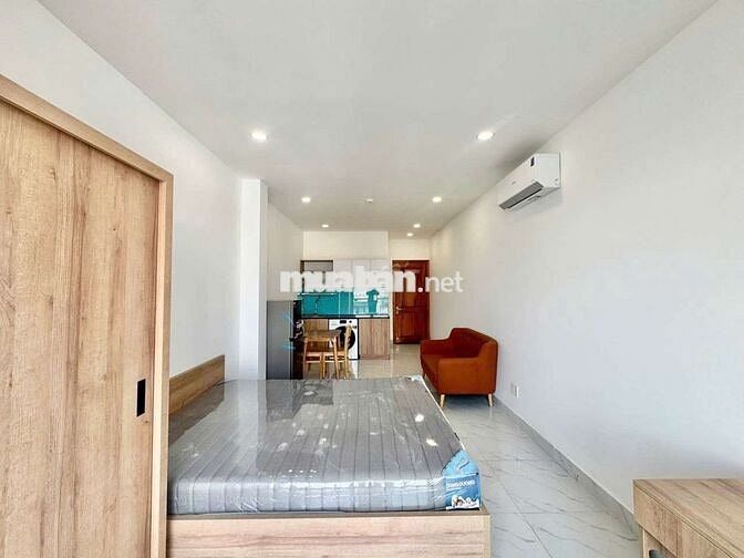 Căn Hộ Studio 40m2 Ban Công Nội Thất Cao Cấp Vị Trí Giữa Trung Tâm