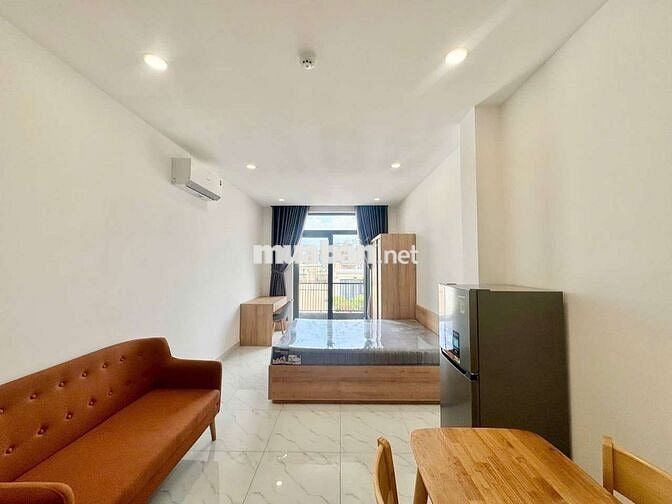 Căn Hộ Studio 40m2 Ban Công Nội Thất Cao Cấp Vị Trí Giữa Trung Tâm
