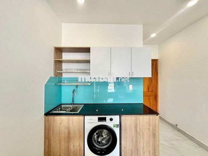 Căn Hộ Studio 40m2 Ban Công Nội Thất Cao Cấp Vị Trí Giữa Trung Tâm