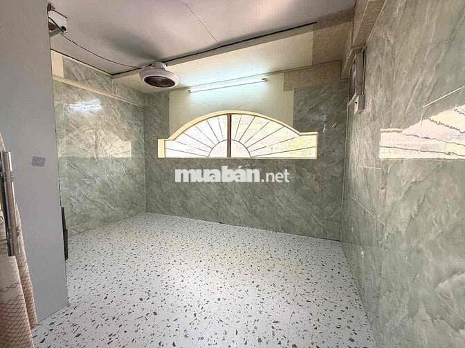 Cho  Thuê Nhà 4 Phòng-Hẻm Xe Tải-Tỉnh Lộ 10-Bình Tân