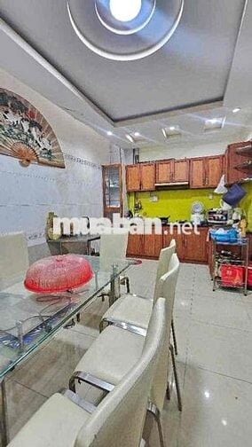 TTQ7 – KẾ BÊN LOTTE MART – NHÀ ĐẸP 4 TẦNG – NGANG 5M x12M VUÔNG