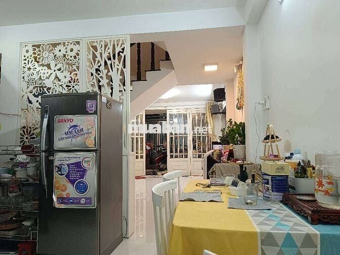 BÁN NHÀ ĐẸP 4 TẦNG, GIÁ CỰC SỐC, ĐƯỜNG HUỲNH TẤN PHÁT, PHÚ THUẬN QUẬN7