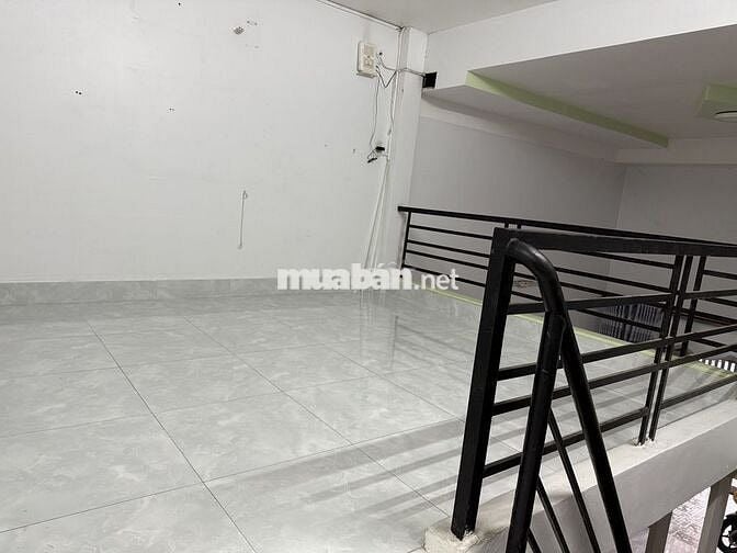 CHÍNH CHỦ CẦN BÁN NHÀ 1 TRỆT 1 LỬNG - TẶNG NỘI THẤT