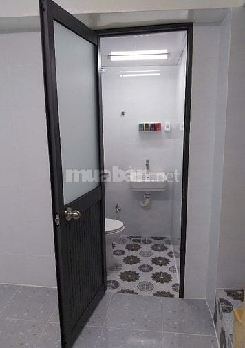 Cho thuê nhà hẻm xe tải , lê văn duyệt , p1 ,  q bình thạnh