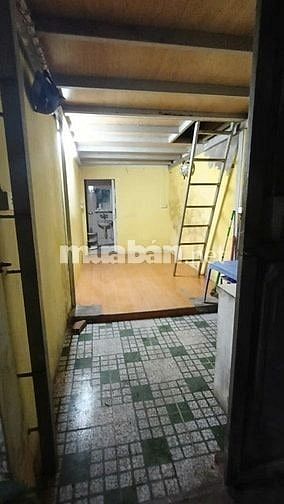 Cho thuê cả nhà nhỏ 3 tầng cấp 4