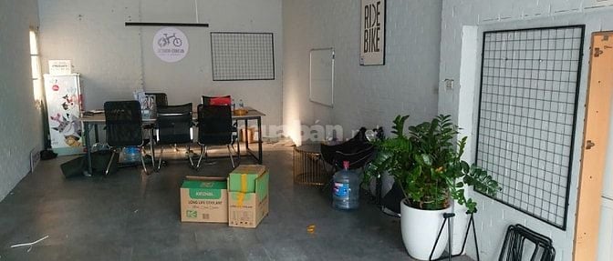 Cho thuê mặt bằng cửa hàng tại 67 Lê Văn Lương