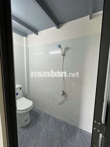 CHO THUÊ PHÒNG MỚI 100% RỘNG RÃI GẦN ĐẠI LỘ VÕ VĂN KIỆT