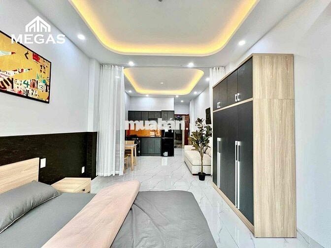 CĂN HỘ STUDIO BAN CÔNG TÁCH BẾP FULL NỘI THẤT NGAY EOTWN CỘNG HOÀ‼️