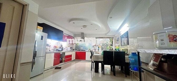 Nhà Đẹp Hẻm Xe Tải Đối Diện Công Viên Lê Thị Riêng 70M2, 5 Tầng, 12 Tỷ