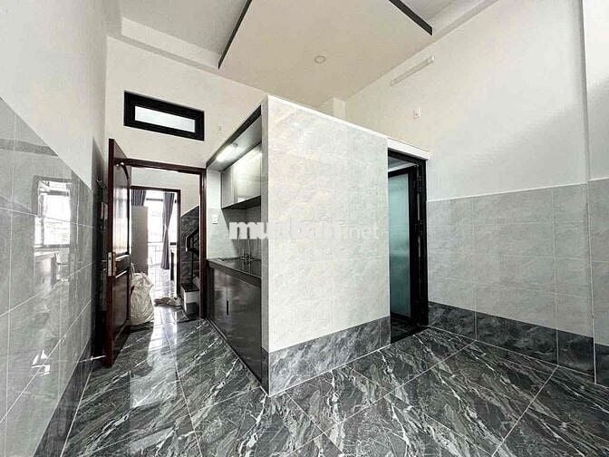 PHÒNG STUDIO BAN CÔNG 40M2 | FULL NT | PHAN ĐÌNH PHÙNG gần Cầu Kiệu