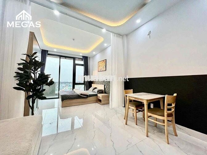 CĂN HỘ STUDIO BAN CÔNG TÁCH BẾP FULL NỘI THẤT NGAY EOTWN CỘNG HOÀ‼️