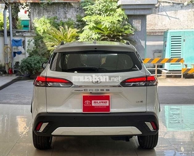 Corolla Cross 2024 1.8V - Đi lướt 8,400KM