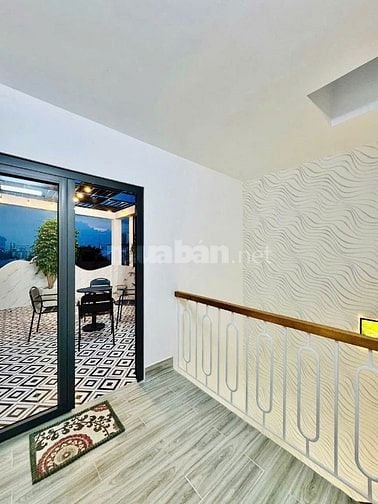 BÁN NHÀ NGANG 4,8M X 9,6M SIÊU PHẨM TÂN SỔ ĐIỆN, MANG 1 CHÚT HIỆN ĐẠI