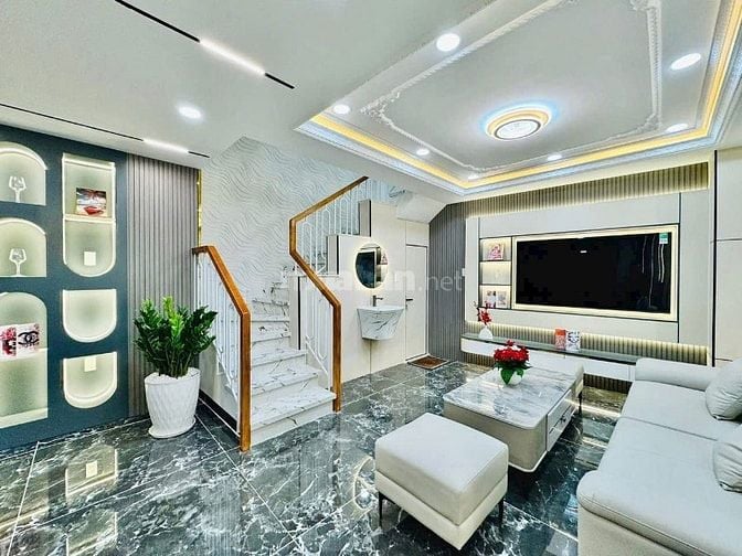 BÁN NHÀ NGANG 4,8M X 9,6M SIÊU PHẨM TÂN SỔ ĐIỆN, MANG 1 CHÚT HIỆN ĐẠI