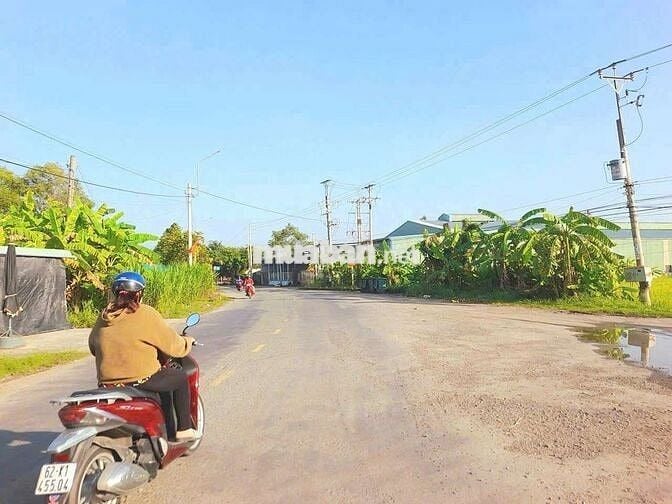 Siêu phẩm, 200m2 đất thổ cư đường xe container chỉ 1.35 tỷ