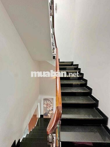 nhà 4x14m trệt 3 lầu 4pn 4wc hẻm xe hơi khu đồng bộ dân trí cao