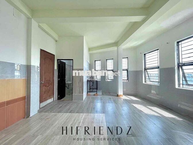 STUDIO FULL NỘI THẤT CÓ CỬA SỔ TRỜI CỤC THOÁNG TẠI HƯƠNG LỘ 2