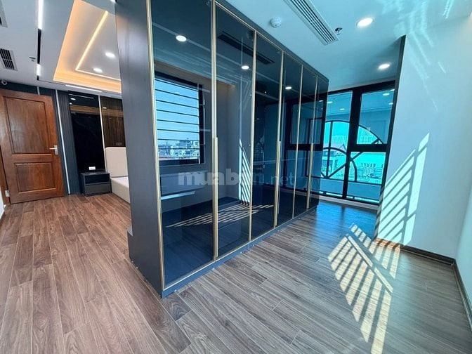 Nhà Đẹp Kinh Doanh Nguyễn Chính 84m, 7 tầng, mt 7.9m, giá 37.2 tỷ.