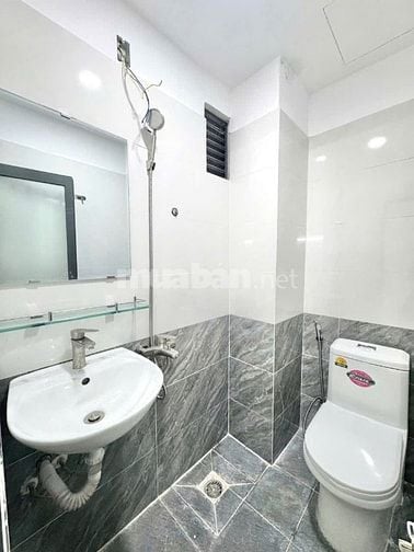 Bán nhà mặt tiền 7 tầng 17 phòng CHDV khép kín mặt tiền đường 12m