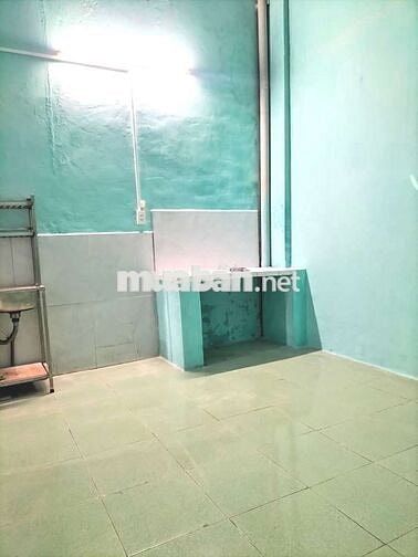 Nhà 4x20 , Gác Lửng, Gần Chợ Đầu Mối Hóc Môn.