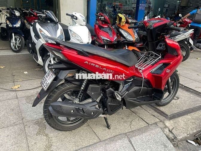 Honda air blade 125 2021 mới 90% Bstp chính chủ