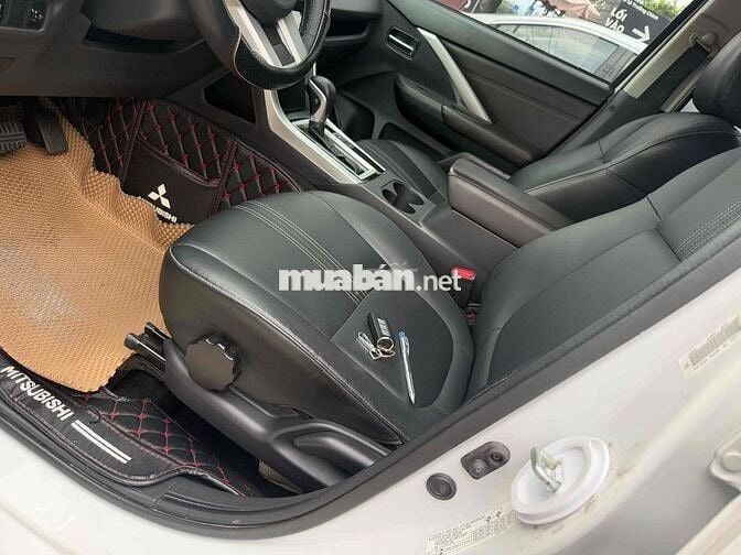 Ban Xpander Premium MY 2025 Trắng Mới Đẹp,odo>52k