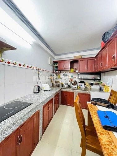 Chỉ 4.5 tỷ. 3×15 nhà 3 tầng sân thượng 4pn hẻm xe hơi khu dân cư đông