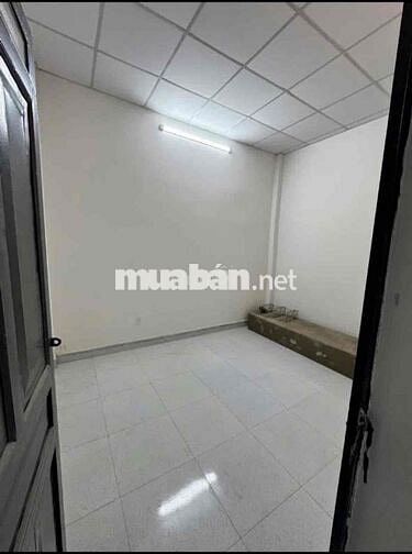 KHO XƯỞNG + VĂN PHÒNG ( 750m2 ) HÓC MÔN ( CONTAINER