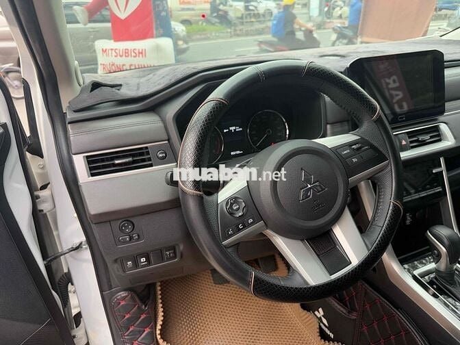 Ban Xpander Premium MY 2025 Trắng Mới Đẹp,odo>52k