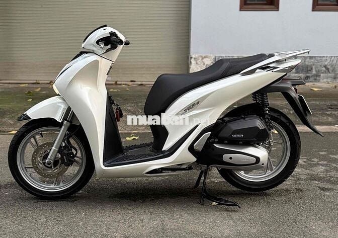 Honda SH 125i Trắng 500km như xe new