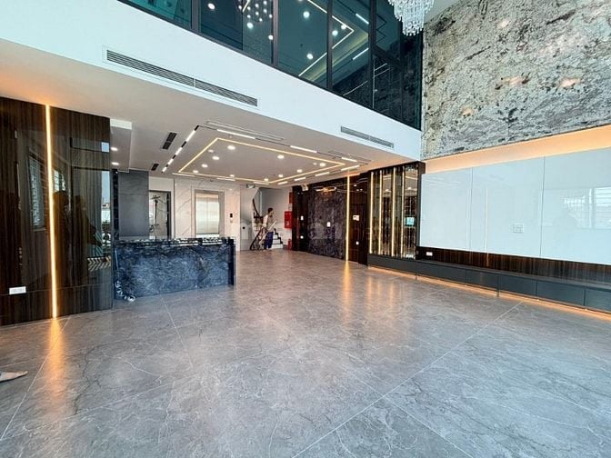 Nhà Đẹp Kinh Doanh Nguyễn Chính 84m, 7 tầng, mt 7.9m, giá 37.2 tỷ.